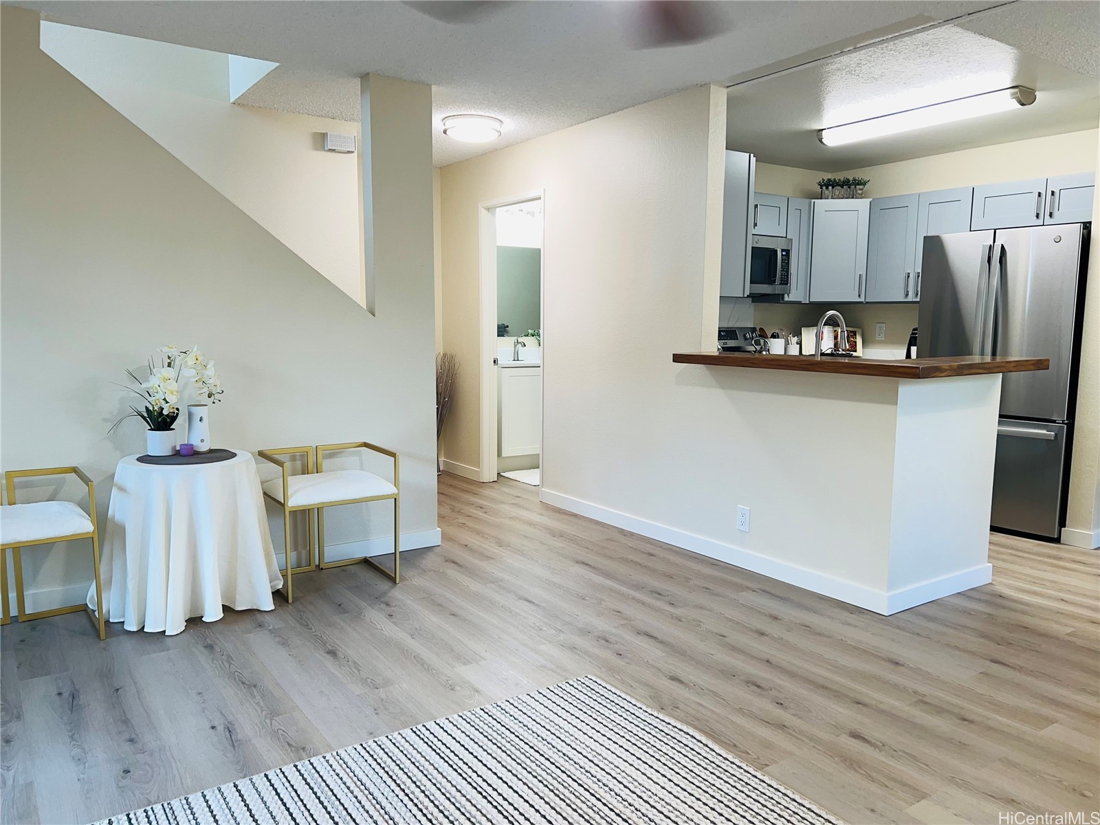 94-1461 Waipio Uka Street P102