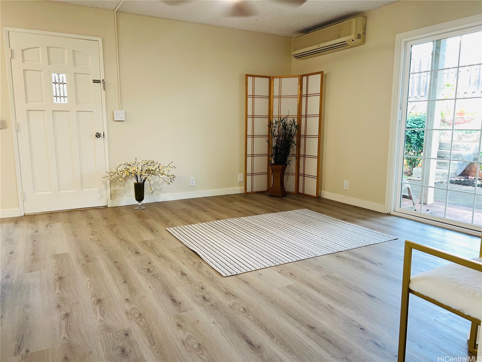 94-1461 Waipio Uka Street P102