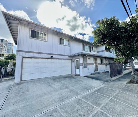 Photo of 2205 Fern Street, Honolulu, HI 96826 (MLS # 202604293)