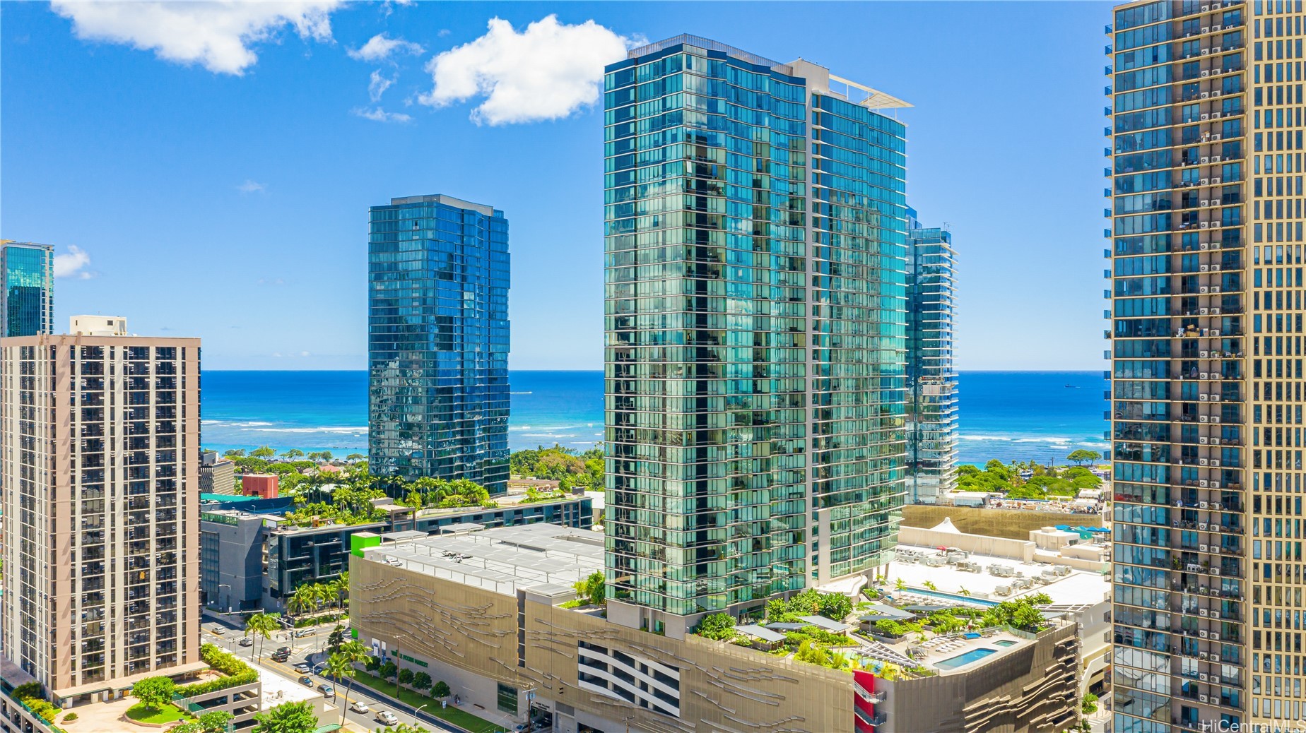 Ae'o Condominium