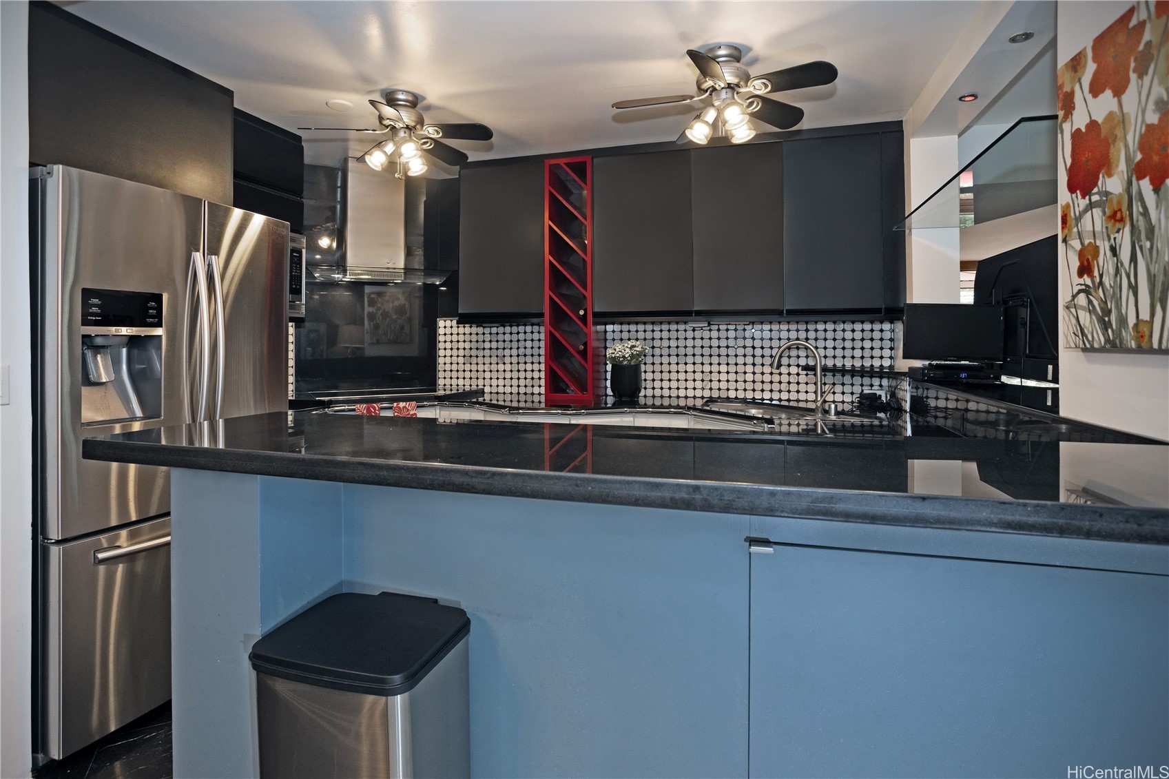 531 Hahaione Street 2-4A