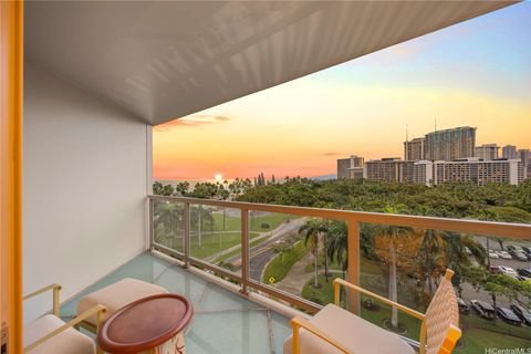 Photo of 223 Saratoga Roads #817, Honolulu, HI 96815 (MLS # 202607266)