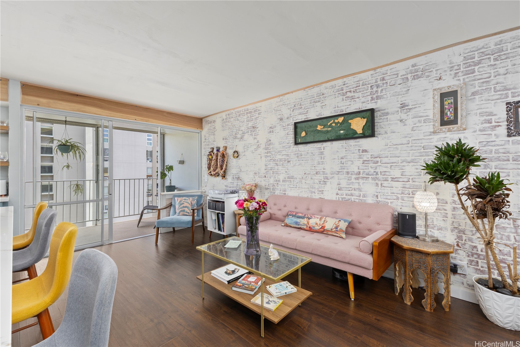 419 Keoniana Street 1003