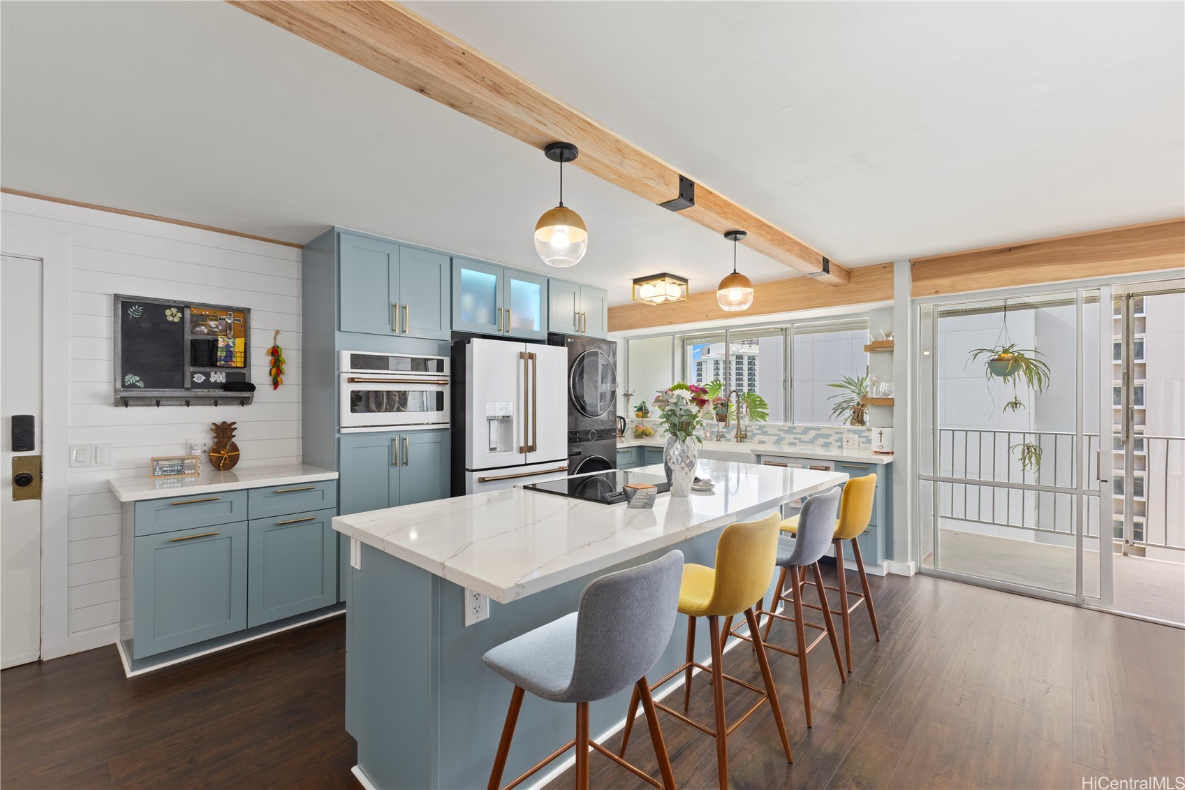 419 Keoniana Street 1003