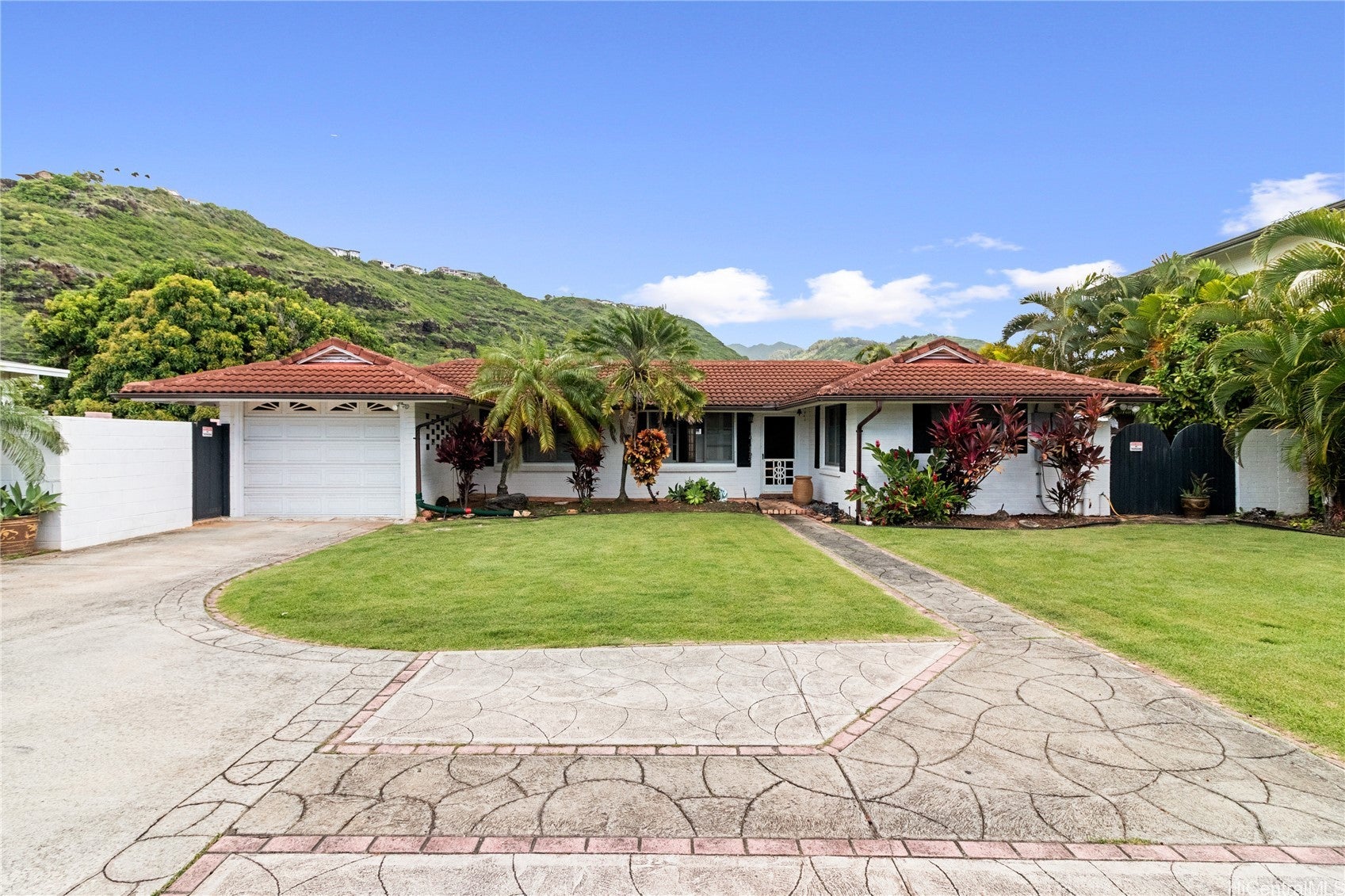 5562 Kalanianaole Highway