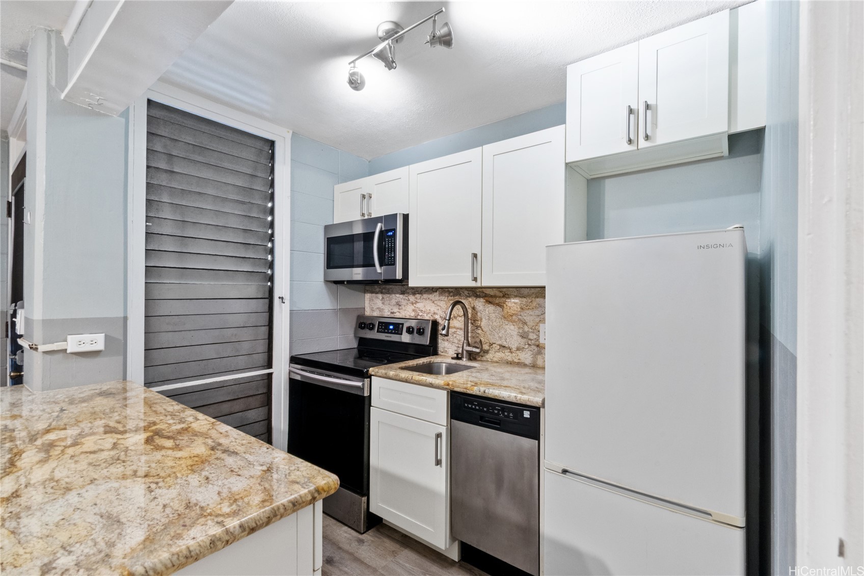 1190 Wilder Avenue 102