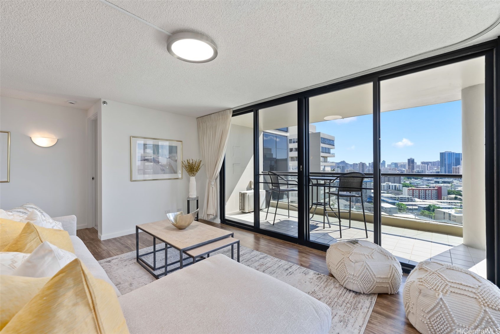 1015 Wilder Avenue 903