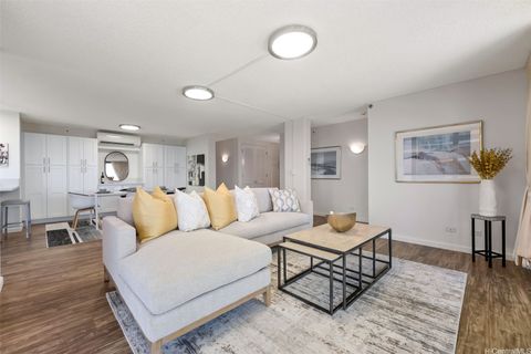 1015 Wilder Avenue 903 Honolulu HI 96822