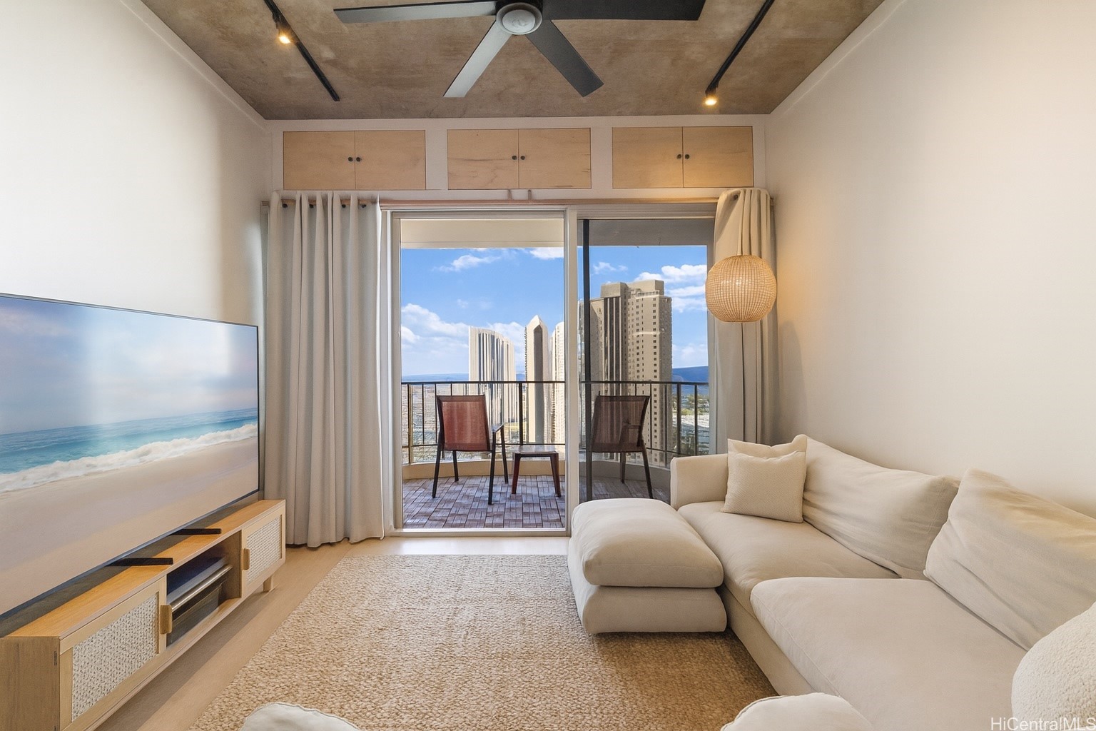 1717 Ala Wai Boulevard 2907