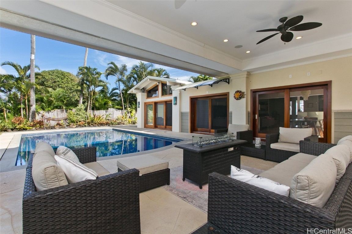 Kailua Home Residence