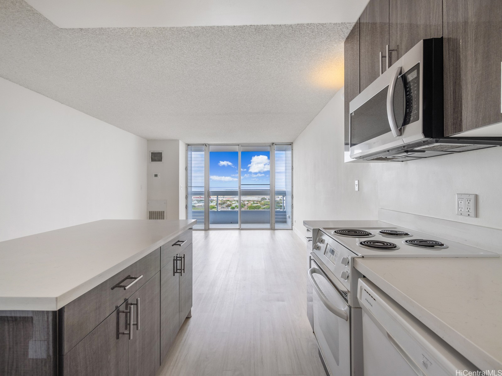 3045 Ala Napuaa Place 1818