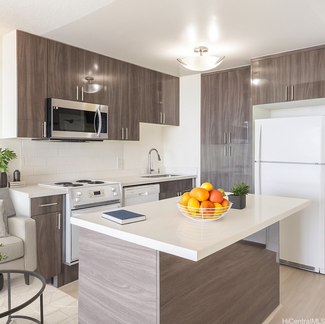 3045 Ala Napuaa Place 1818
