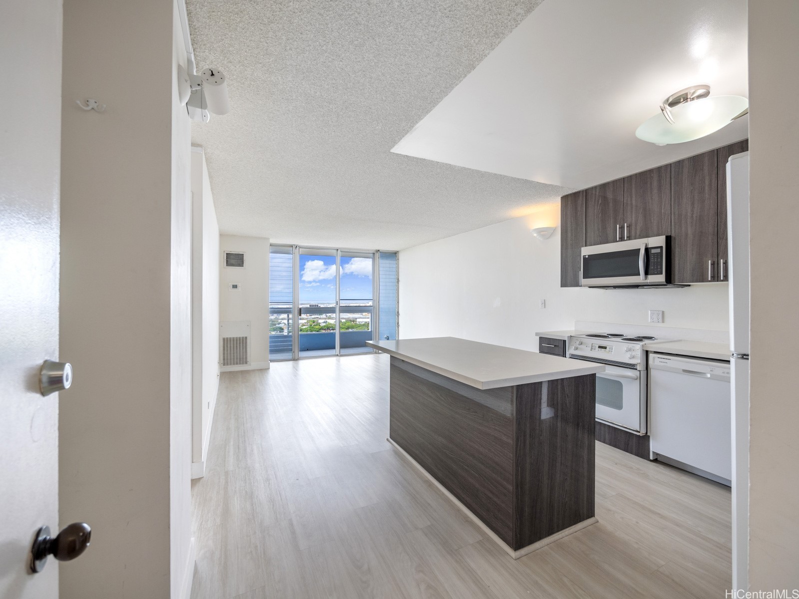 3045 Ala Napuaa Place 1818