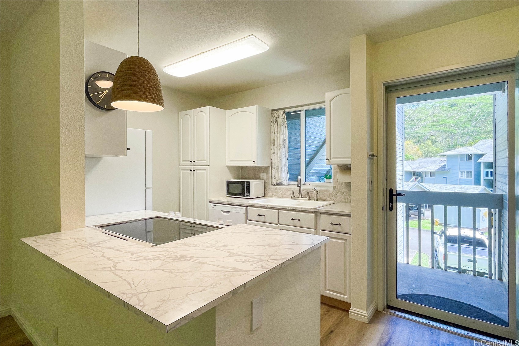 95-652 Wikao Street F203