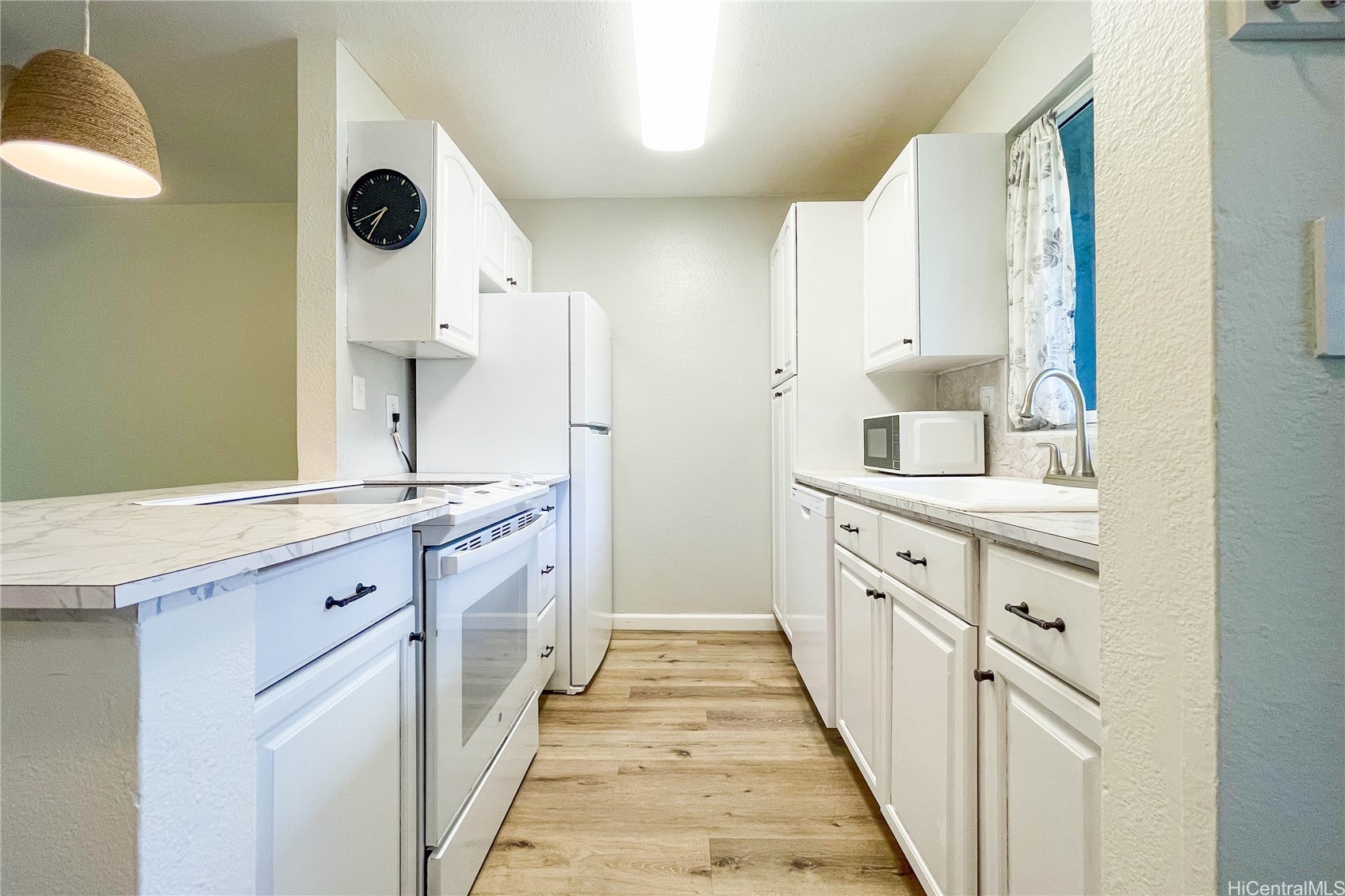 95-652 Wikao Street F203