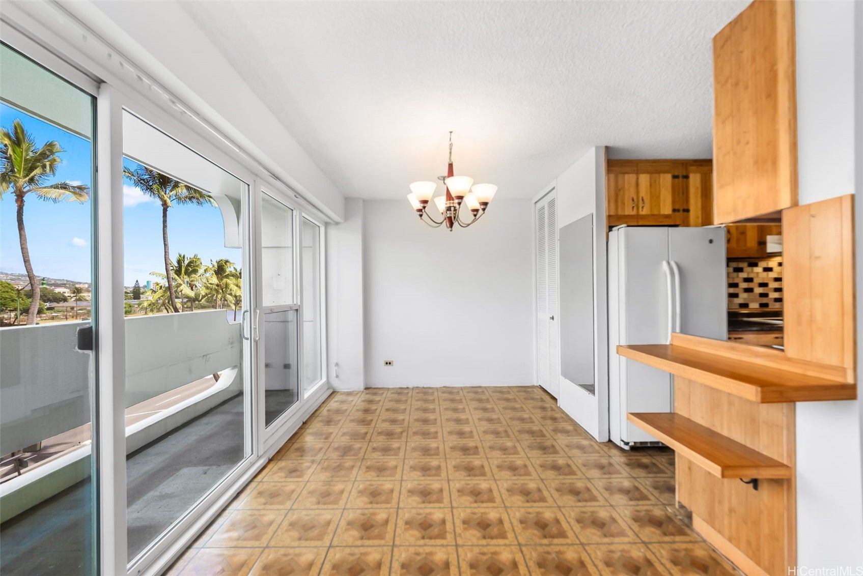 2085 Ala Wai Boulevard A32