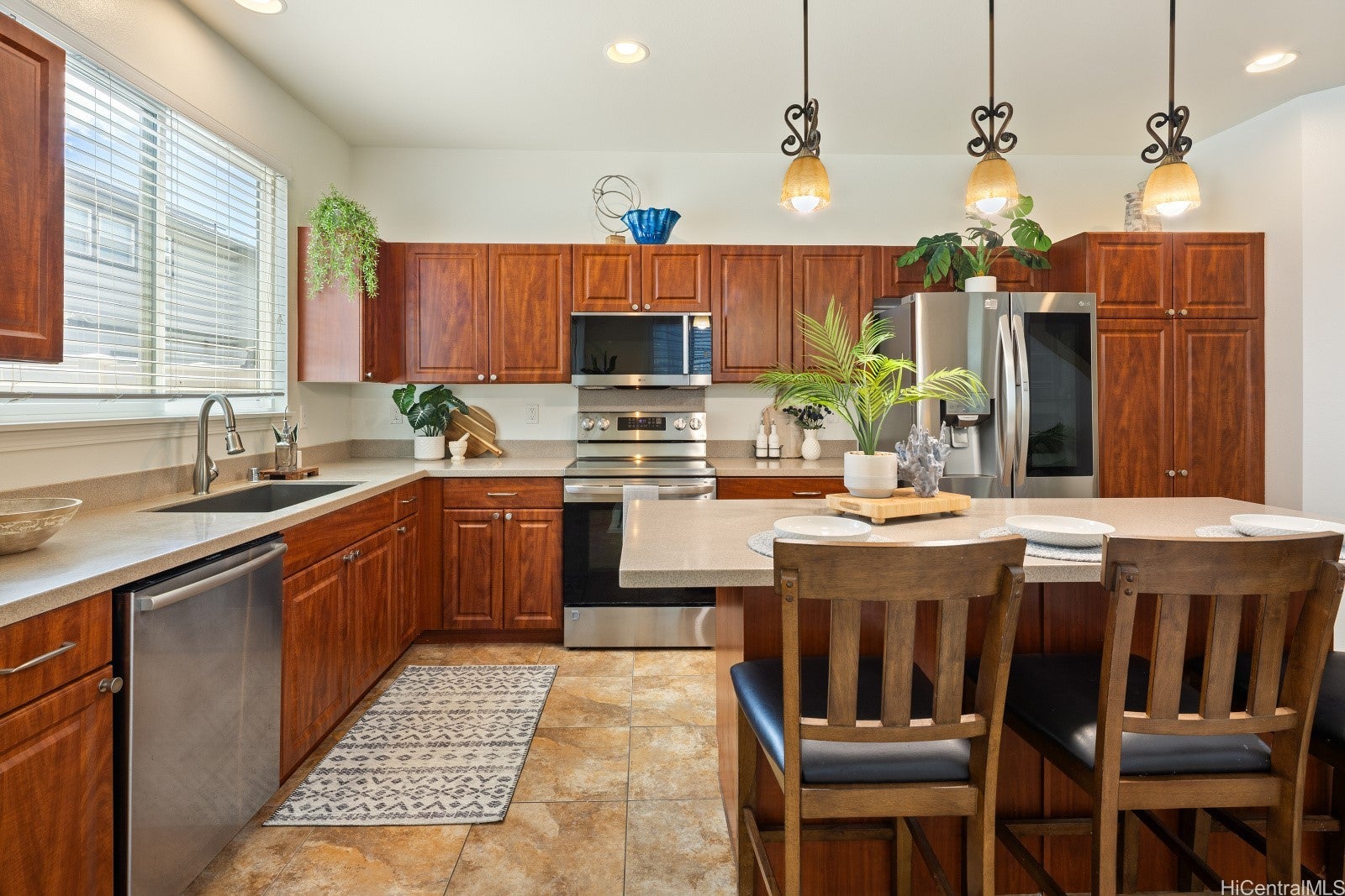 91-1001 Keaunui Drive 318