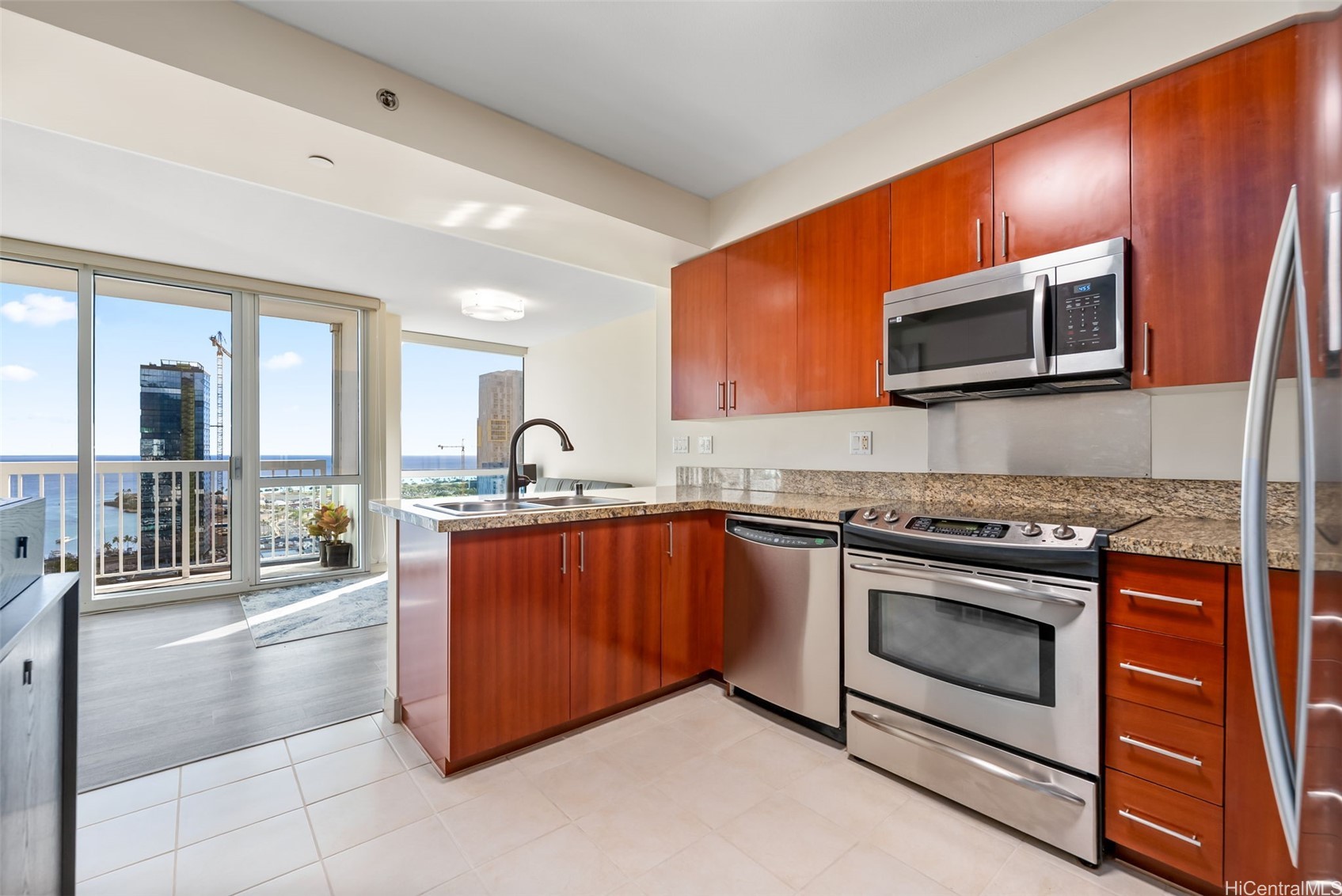 909 Kapiolani Boulevard 3102