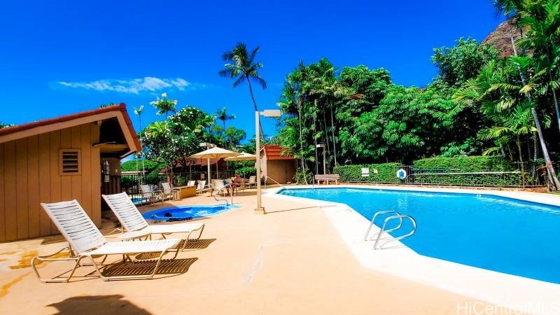 Makaha Valley Pltn Condominium
