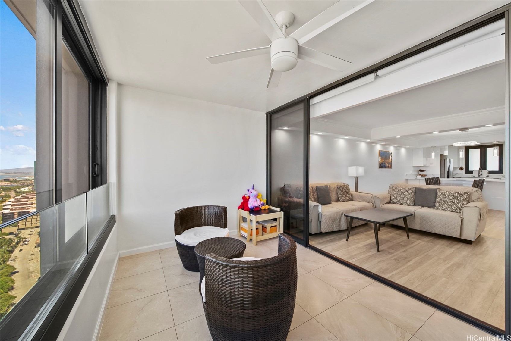 1600 Ala Moana Boulevard 3702