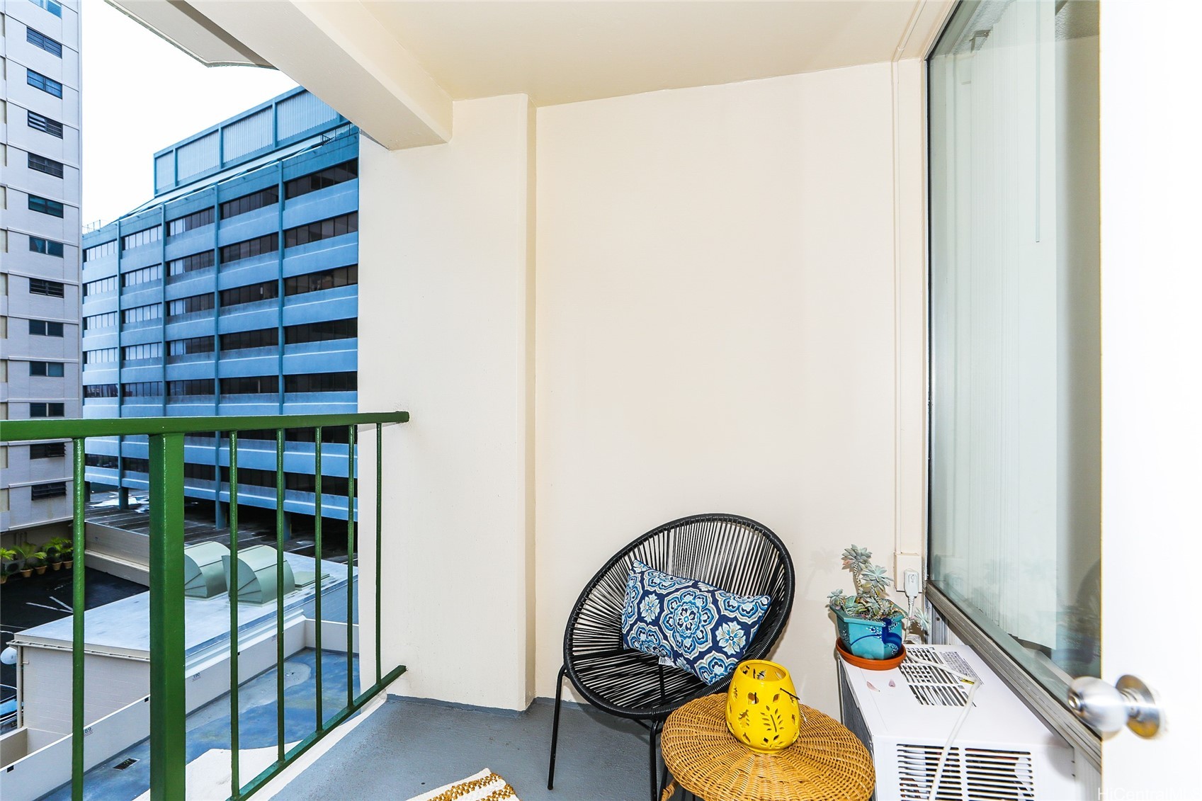 747 Amana Street 613