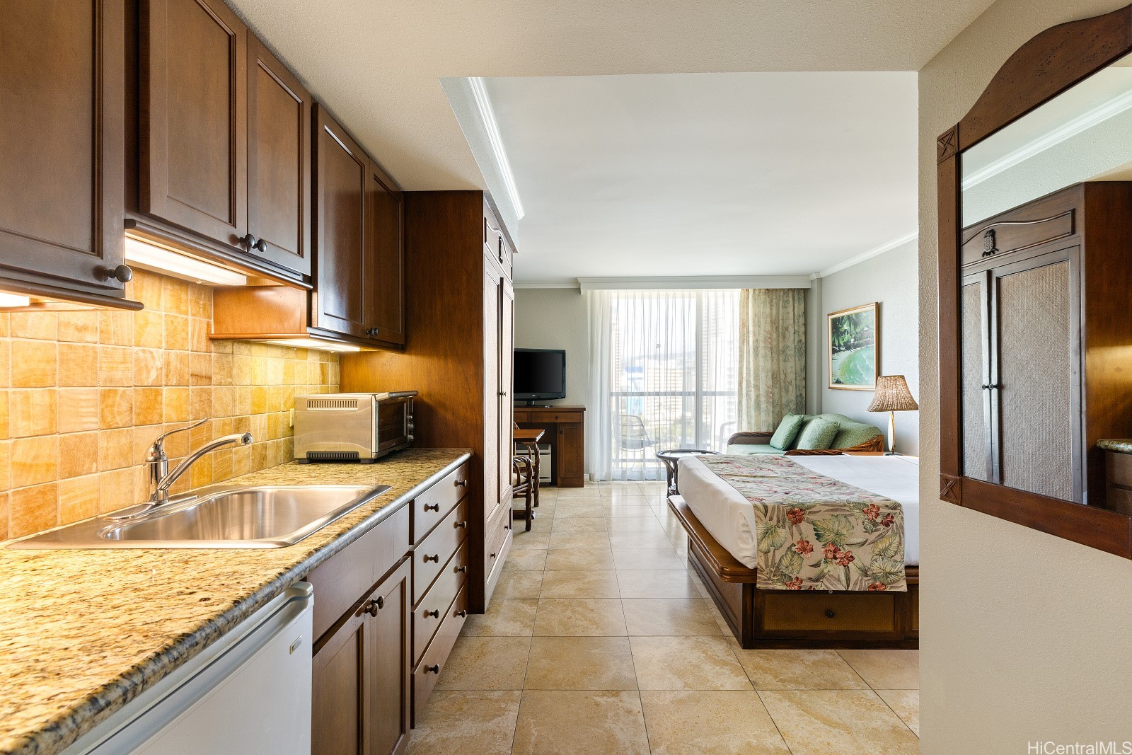 2045 Kalakaua Avenue 1004