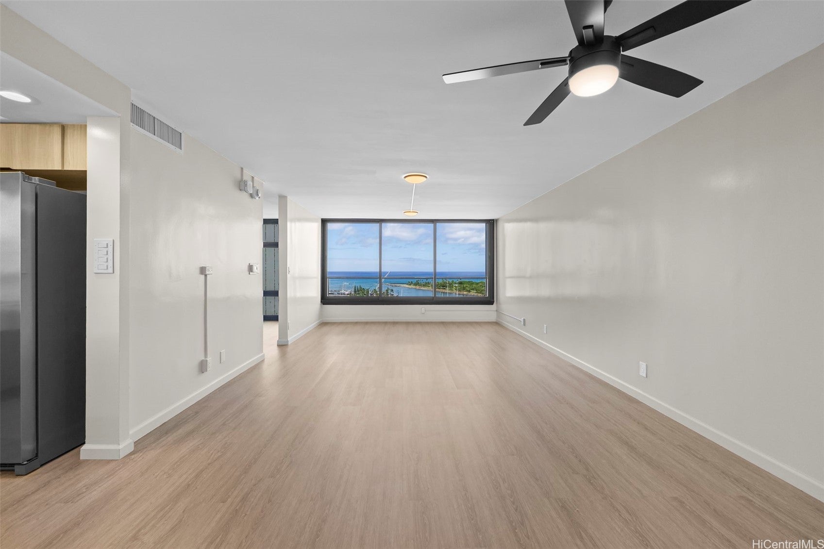 1600 Ala Moana Boulevard 1708