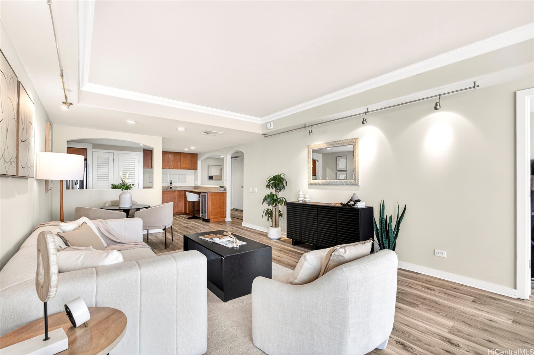 700 Richards Street 2510