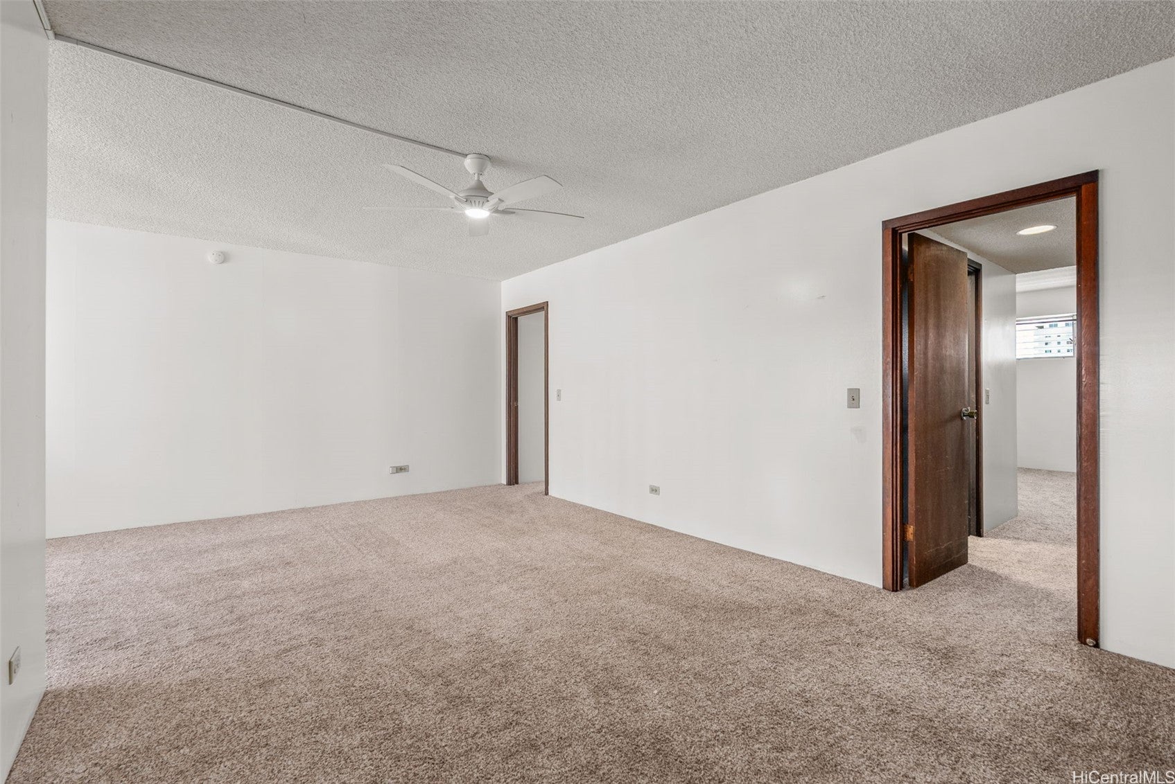 439 Keoniana Street 1103