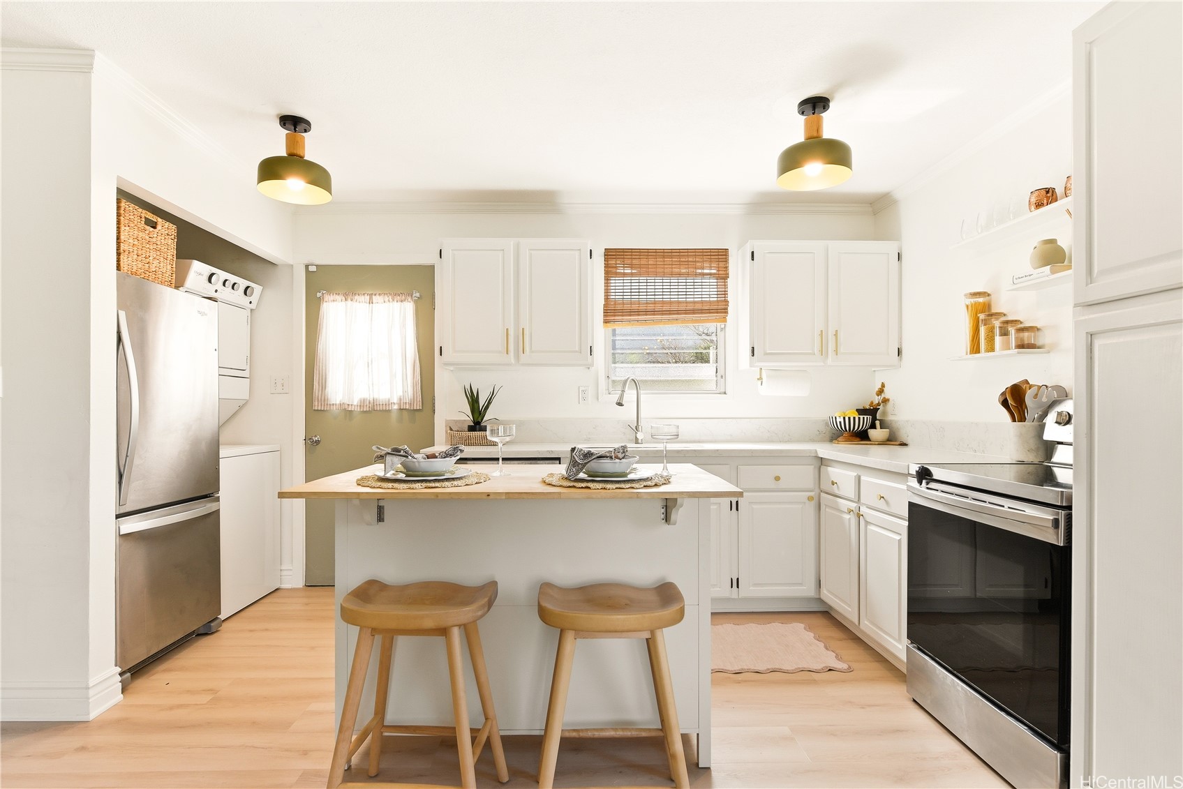 47-362 Hui Iwa Street 75