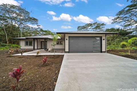 15-1868 26th Avenue Keaau HI 96749