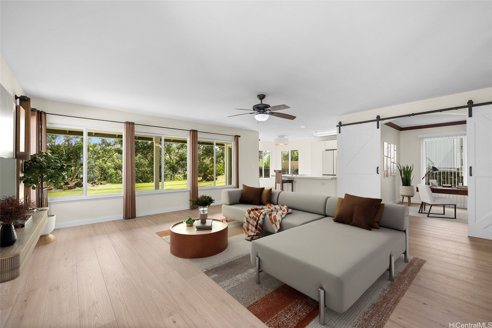 98-2078 Kaahumanu Street E
