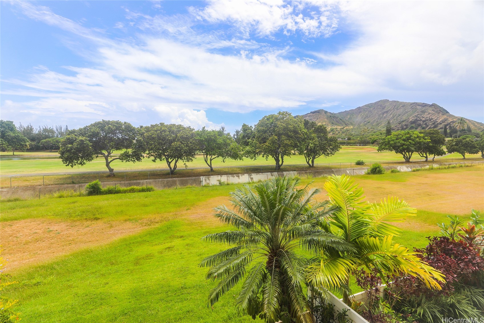 1173 Mokuhano Street F101