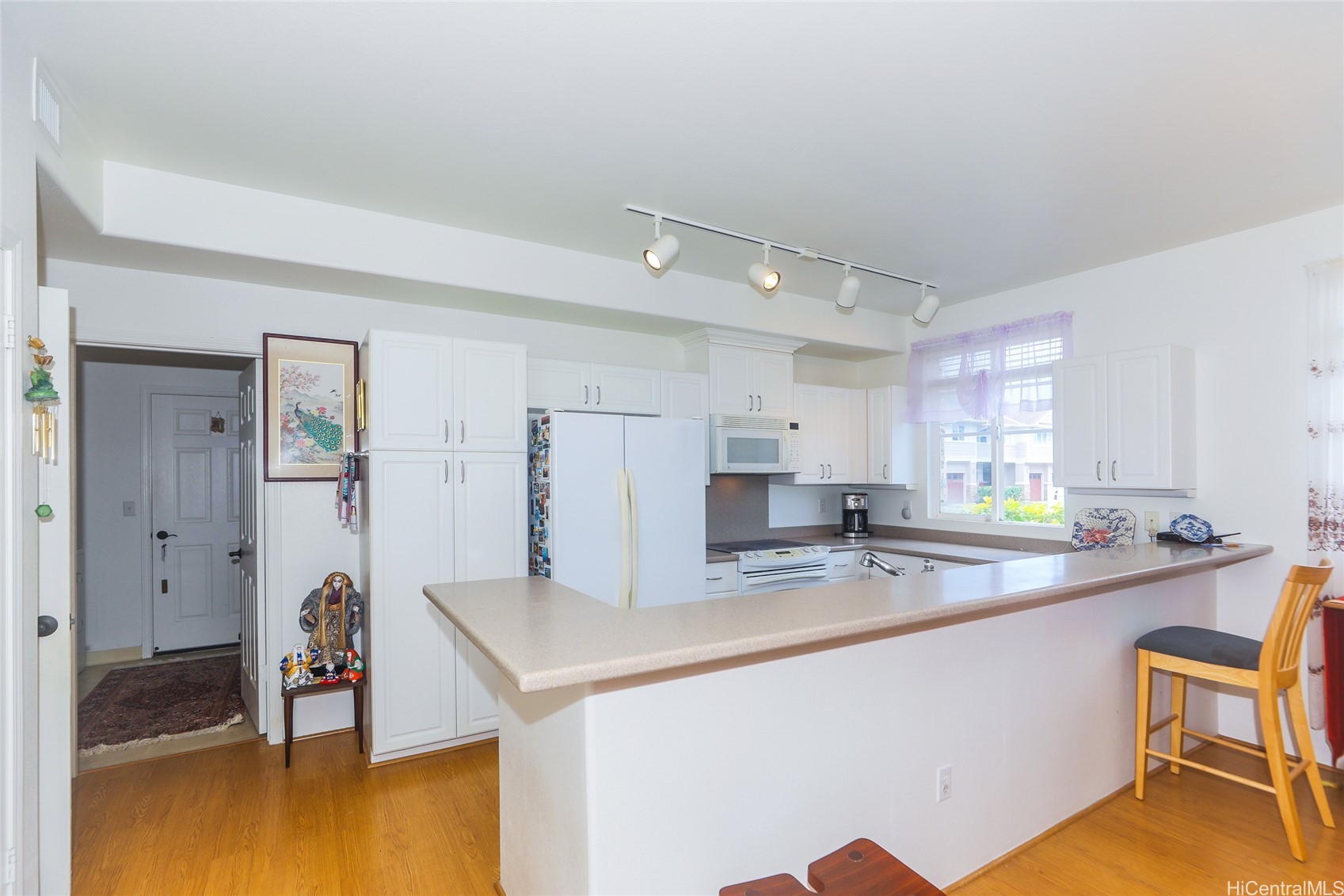 1173 Mokuhano Street F101