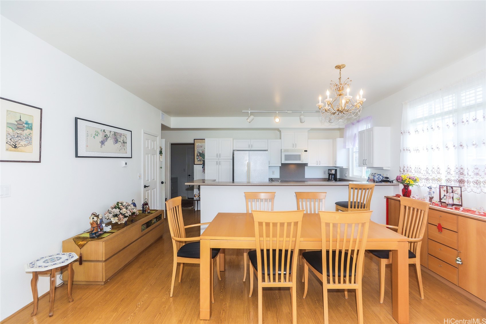 1173 Mokuhano Street F101