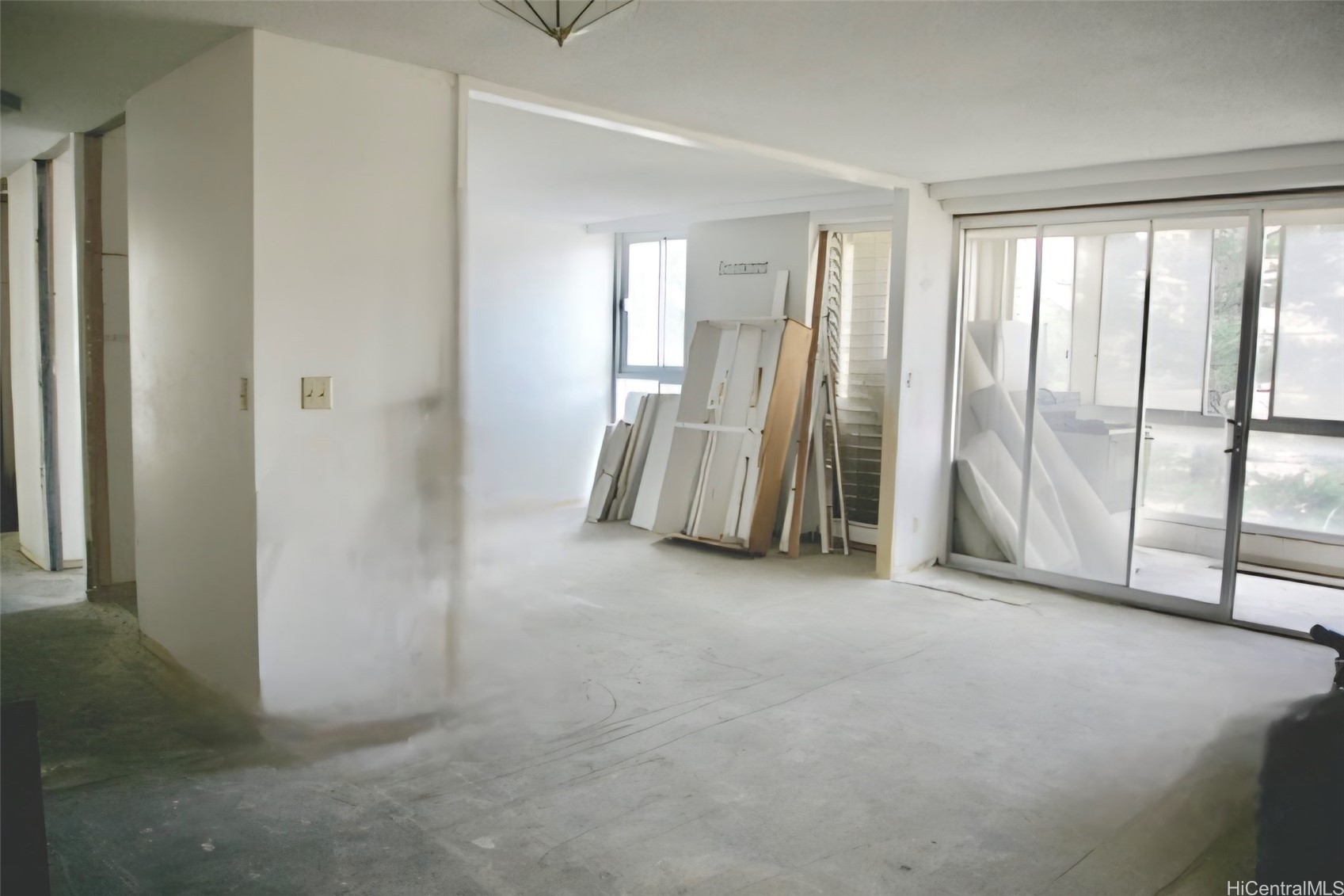 1624 Kanunu Street 507