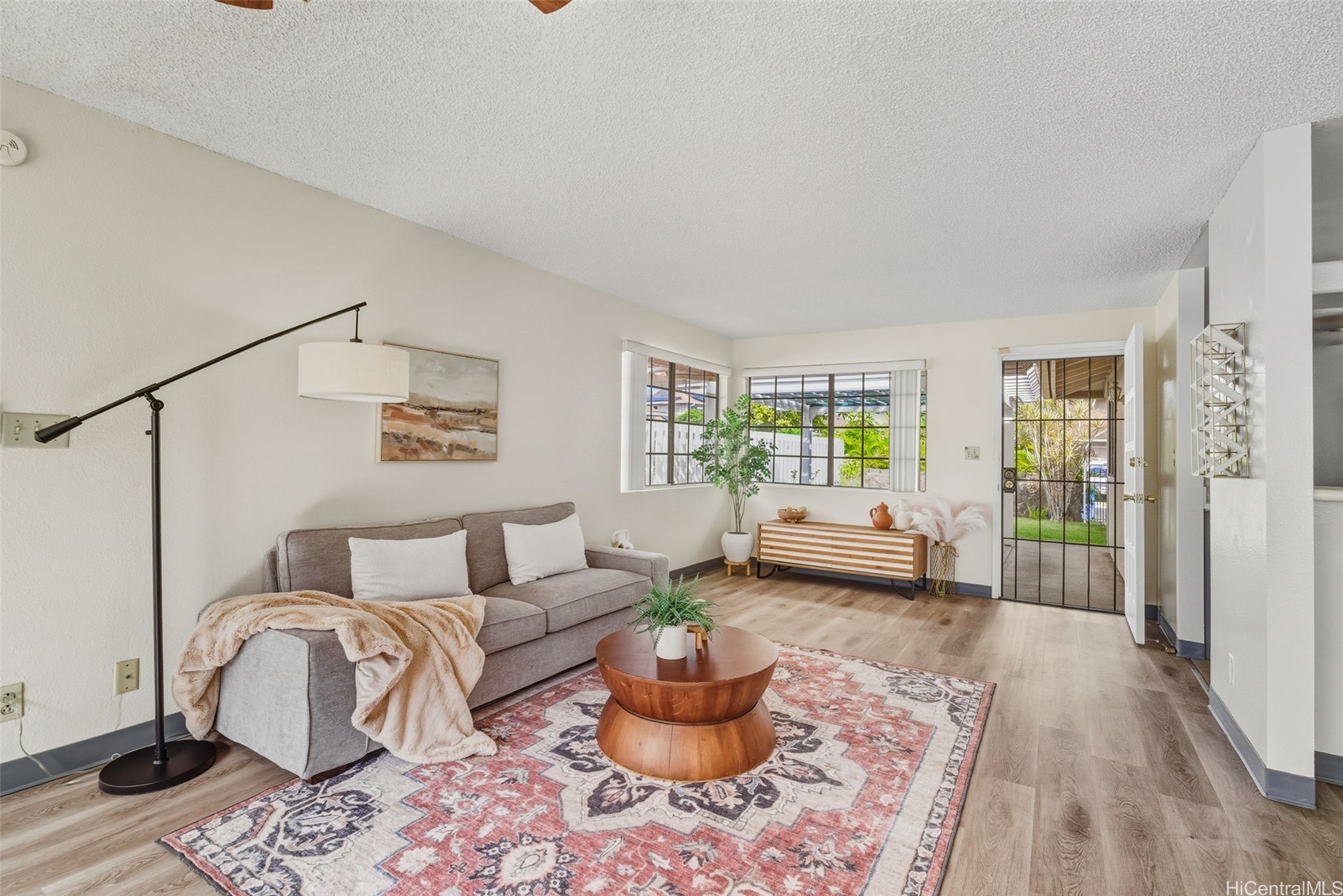 91-108 Nehupala Place