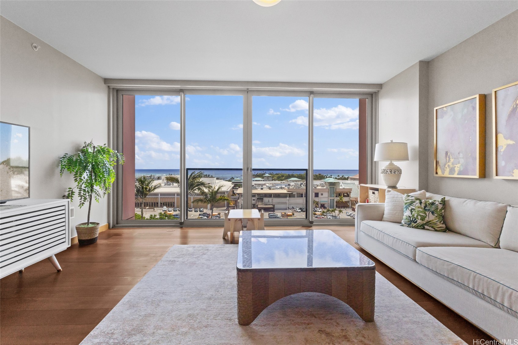 1555 Kapiolani Boulevard 1000