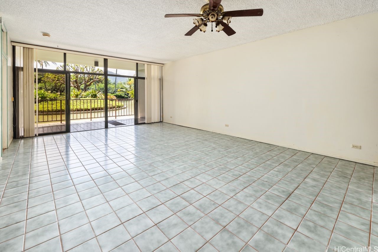 1030 Aoloa Place 104A