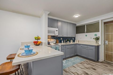 Photo of 1423 Emerson Street #111, Honolulu, HI 96813 (MLS # 202610220)