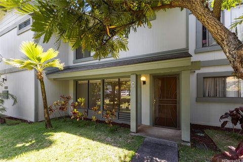 98-1724 Kaahumanu Street 16C Pearl City HI 96782
