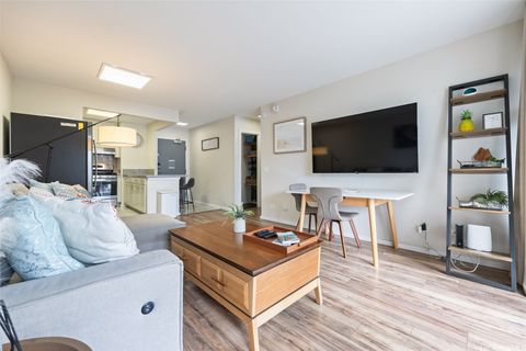 Photo of 2465 Kuhio Avenue #710, Honolulu, HI 96815 (MLS # 202603890)