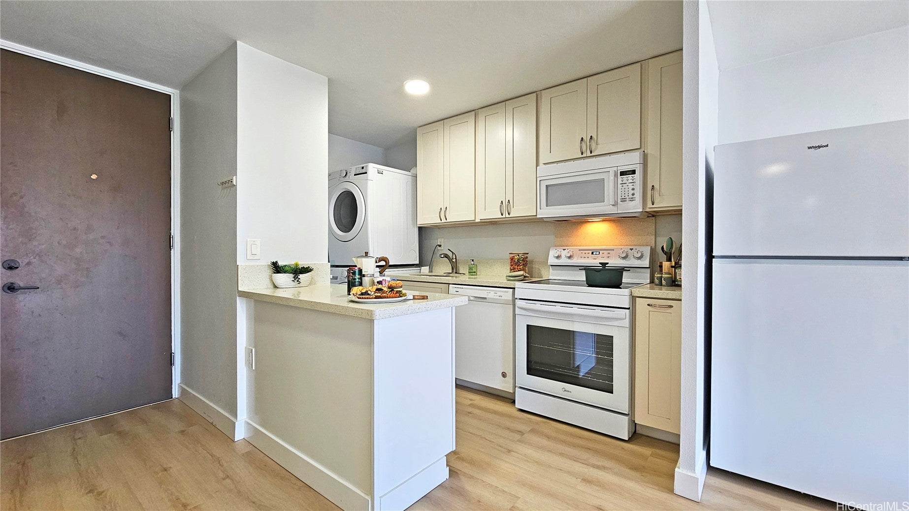 435 Seaside Avenue 805