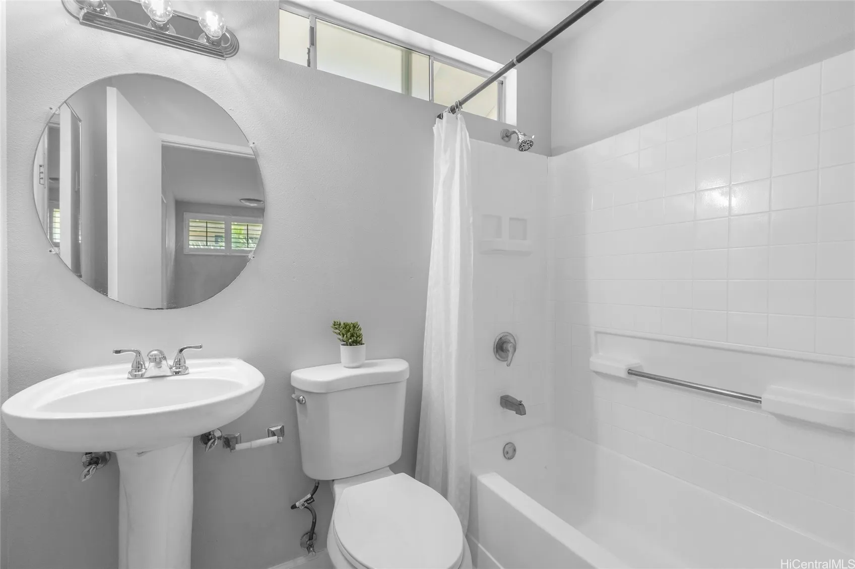 Ewa Beach, Hawaii 96706, United States, 3 Bedrooms Bedrooms, ,3 BathroomsBathrooms,Residential,Active,180401