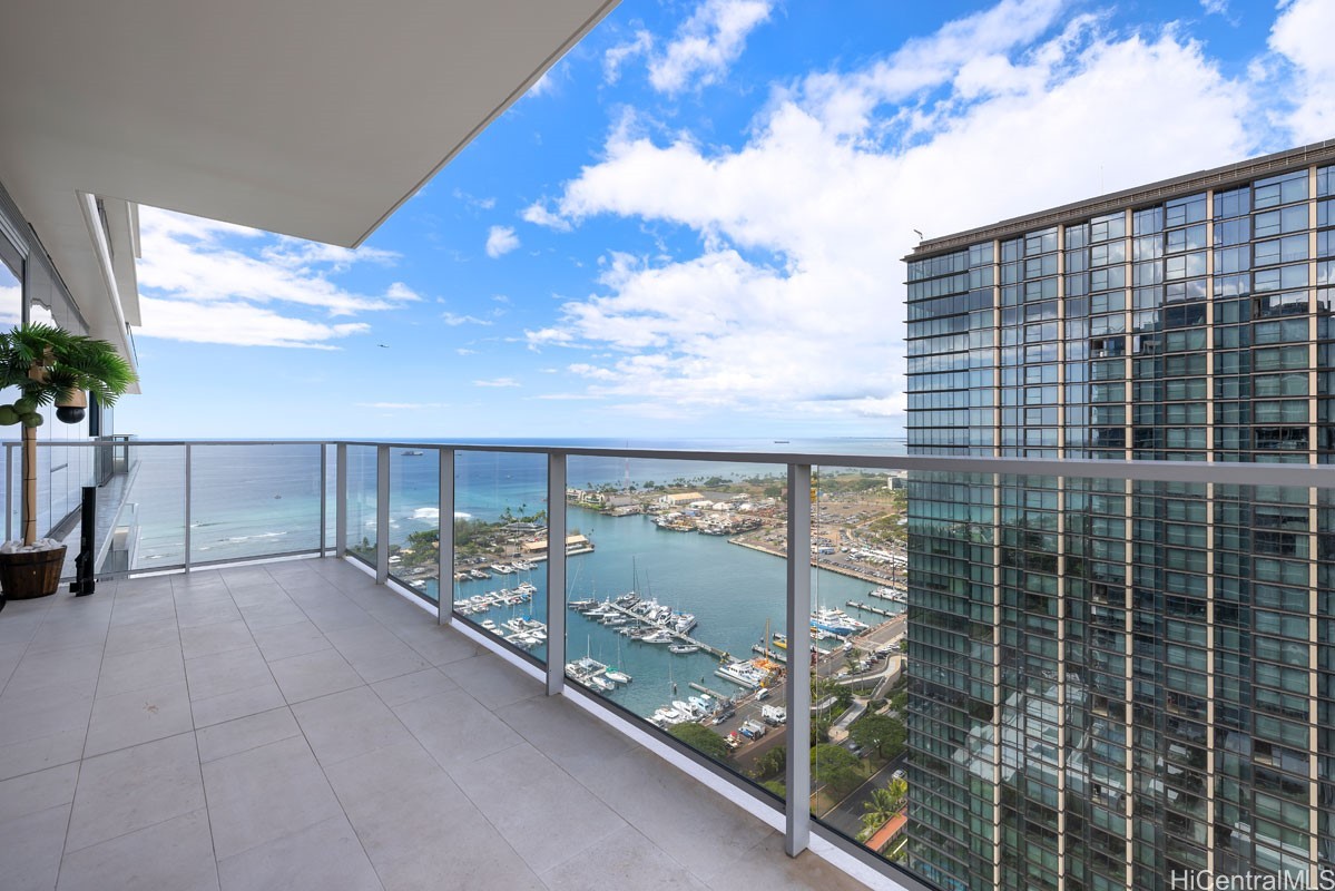 1118 Ala Moana Boulevard 2905