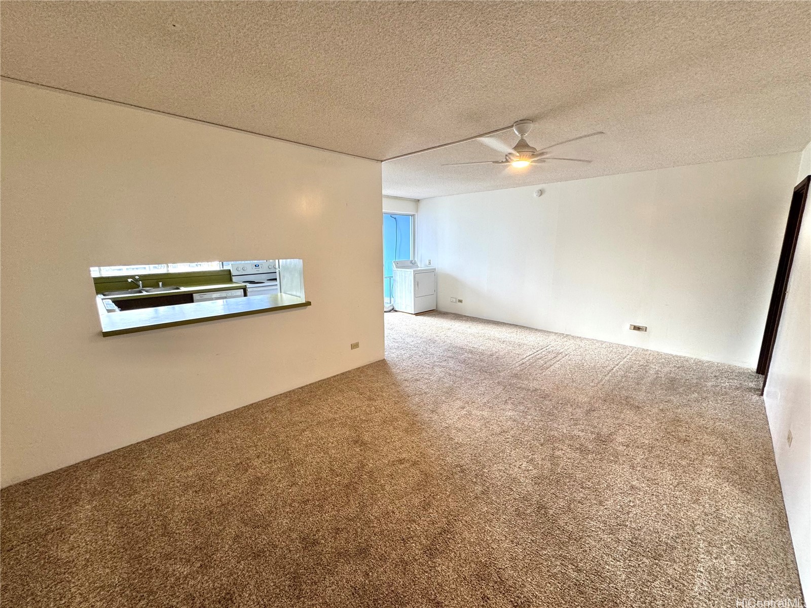 439 Keoniana Street 1103
