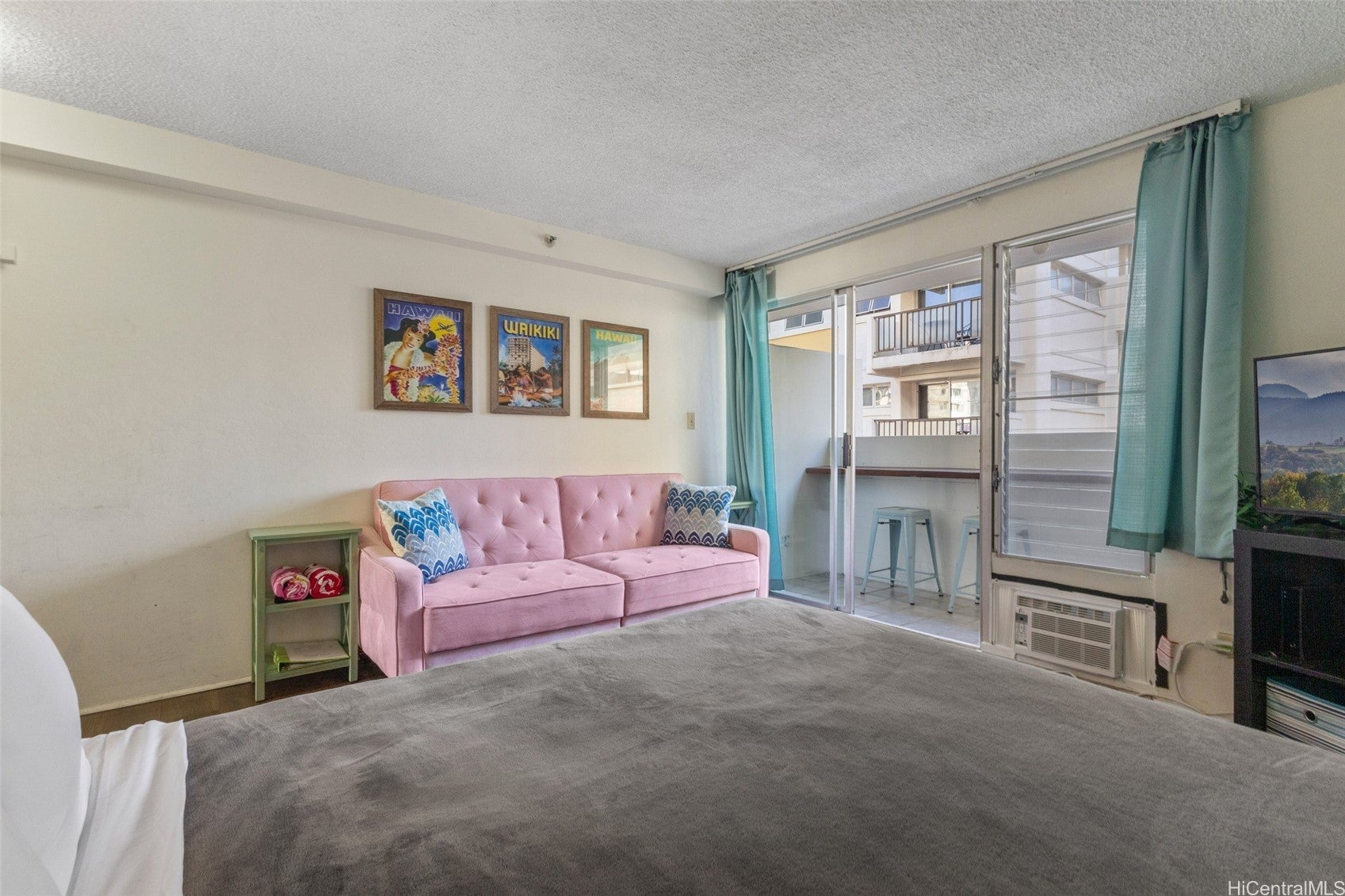 2463 Kuhio Avenue 905