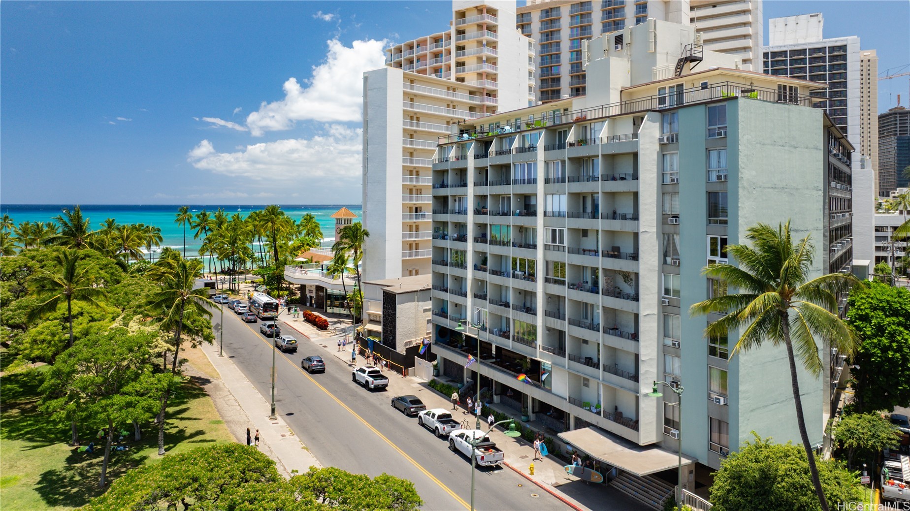 134 Kapahulu Avenue 716