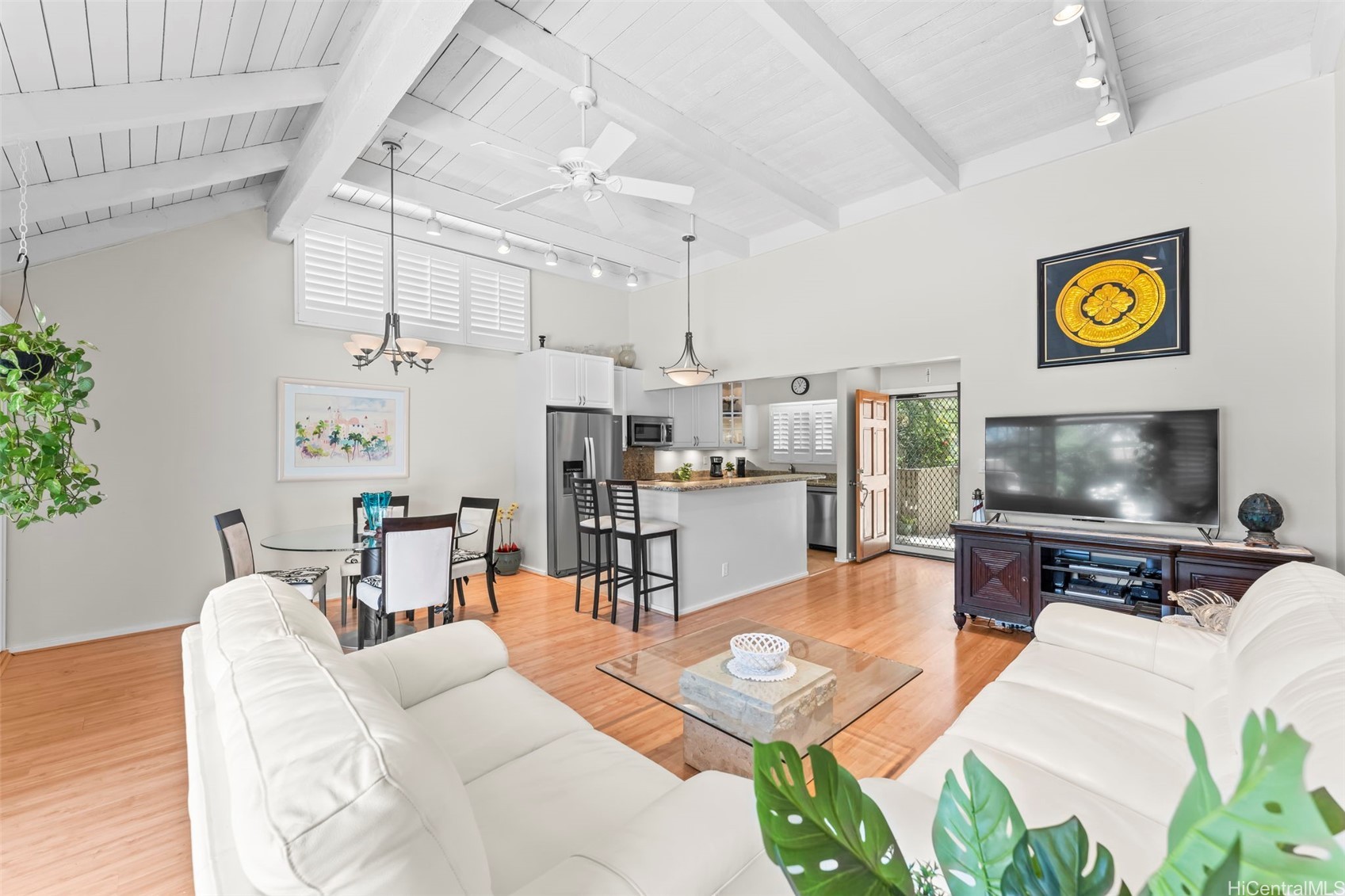44-361 2 Nilu Street 9/2