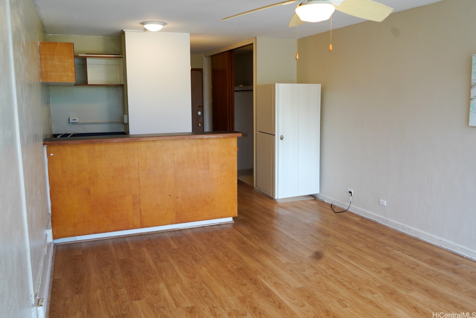 Hanohano Hale Condominium